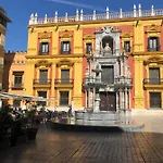 Centro Calle Beatas مالقة